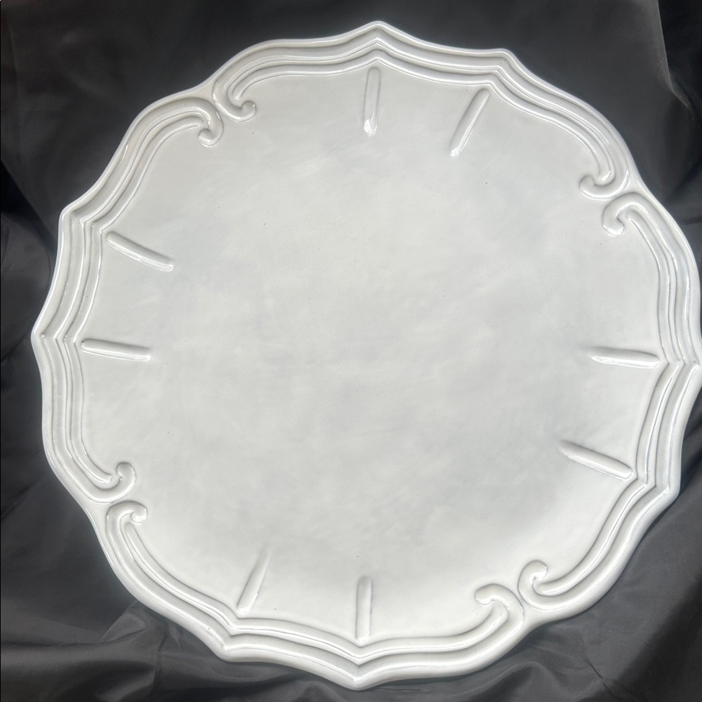 Vietri Incanto baroque serving plate. Nwts